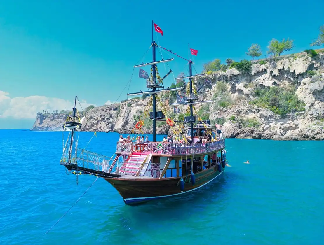 Antalya Kundu Gulet Tekne Kiralama  16M Özel Yapım